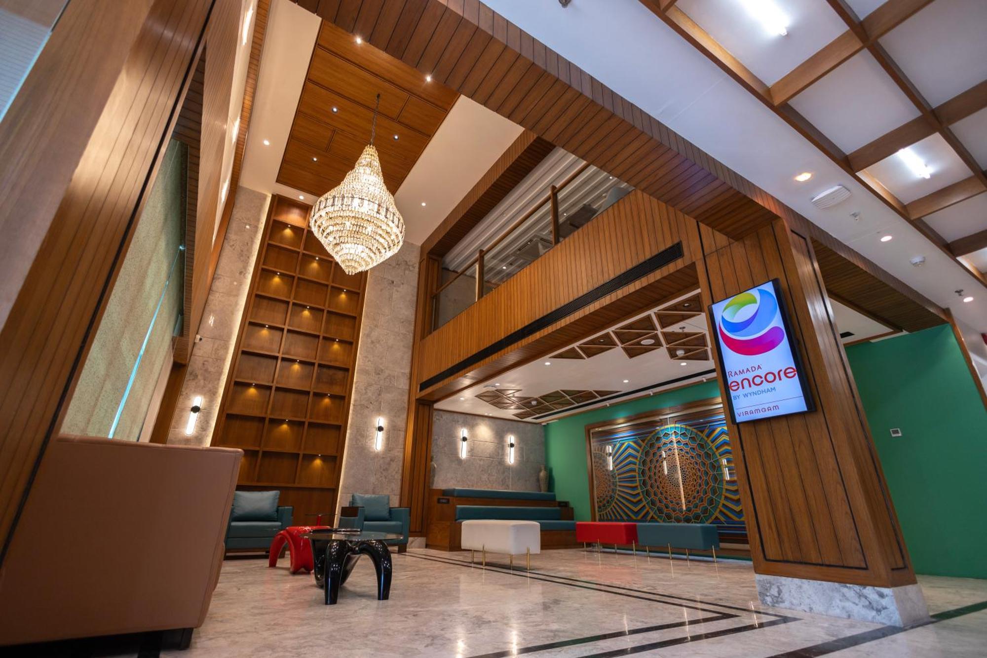 Ramada Encore By Wyndham Viramgam Exterior foto